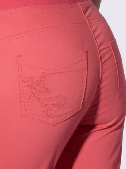 Corsaire à poches avec ceinture élastique et broderie décorative