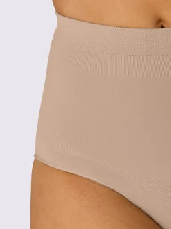 Culotte gainante effet affinant