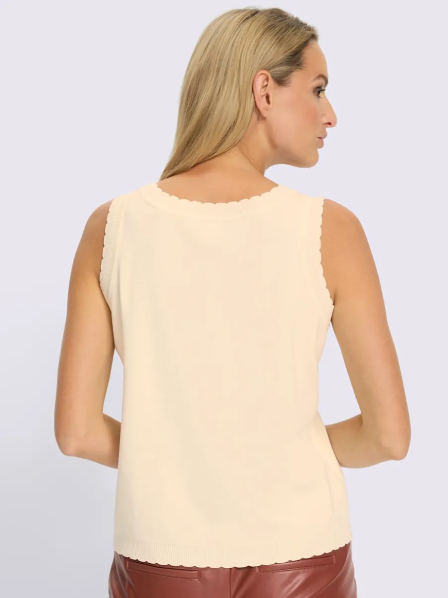 Débardeur en tricot fin à encolure ronde et manches trois-quarts avec finitions délicates
