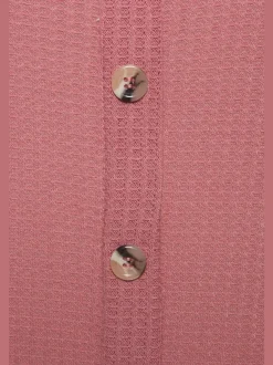 Débardeur sans manches avec patte de boutonnage et ceinture élastiquée