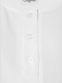 Débardeurs à larges bretelles avec patte de boutonnage