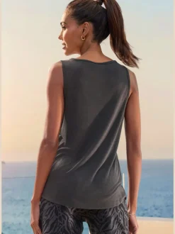 Débardeur sportif à col rond avec logo discret et coupe décontractée