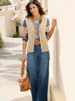 Gilet en tricot tricot ajouré