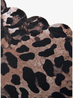 Haut de bikini bustier asymétrique avec motif léopard et bord ondulé