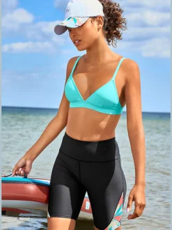 Haut de bikini triangle avec bonnets amovibles et bretelles réglables
