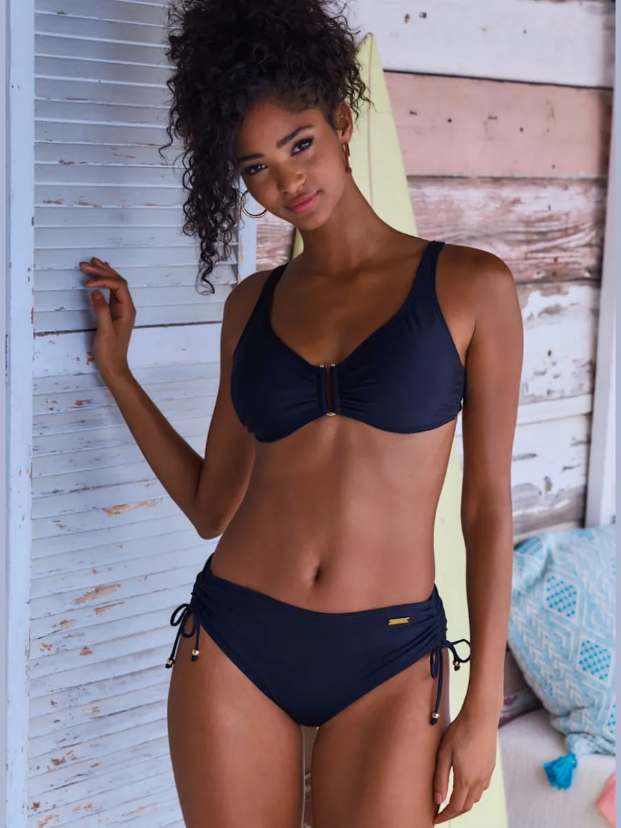 Haut de maillot de bain à armatures avec boucle décorative