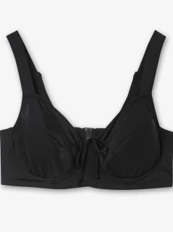 Haut de maillot de bain bon. b, c, d, e, f, g