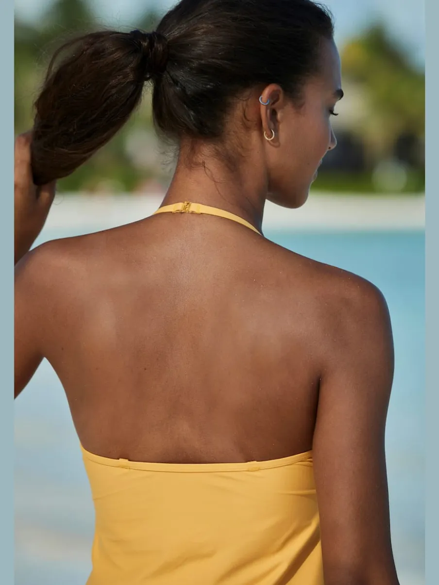 Hauts de tankini avec bonnets amovibles et bretelles ajustables