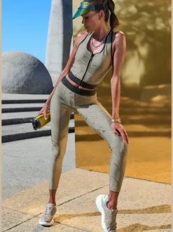 Hauts techniques courts avec glissière et ceinture élastique