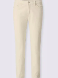 Jean 7/8 avec broderies et dentelle au bas de jambes