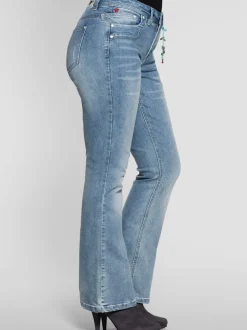 Jean bootcut détails décoratifs