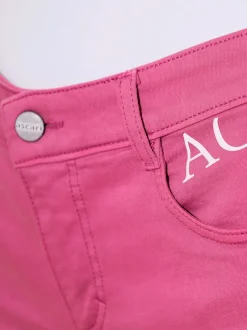 Jean cinq poches ajusté avec effet ventre plat