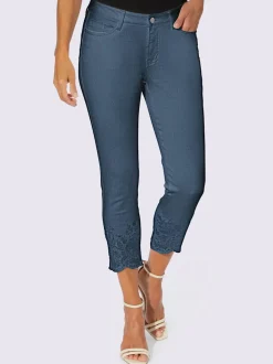 Jean 7/8 coton avec broderie et effet push-up