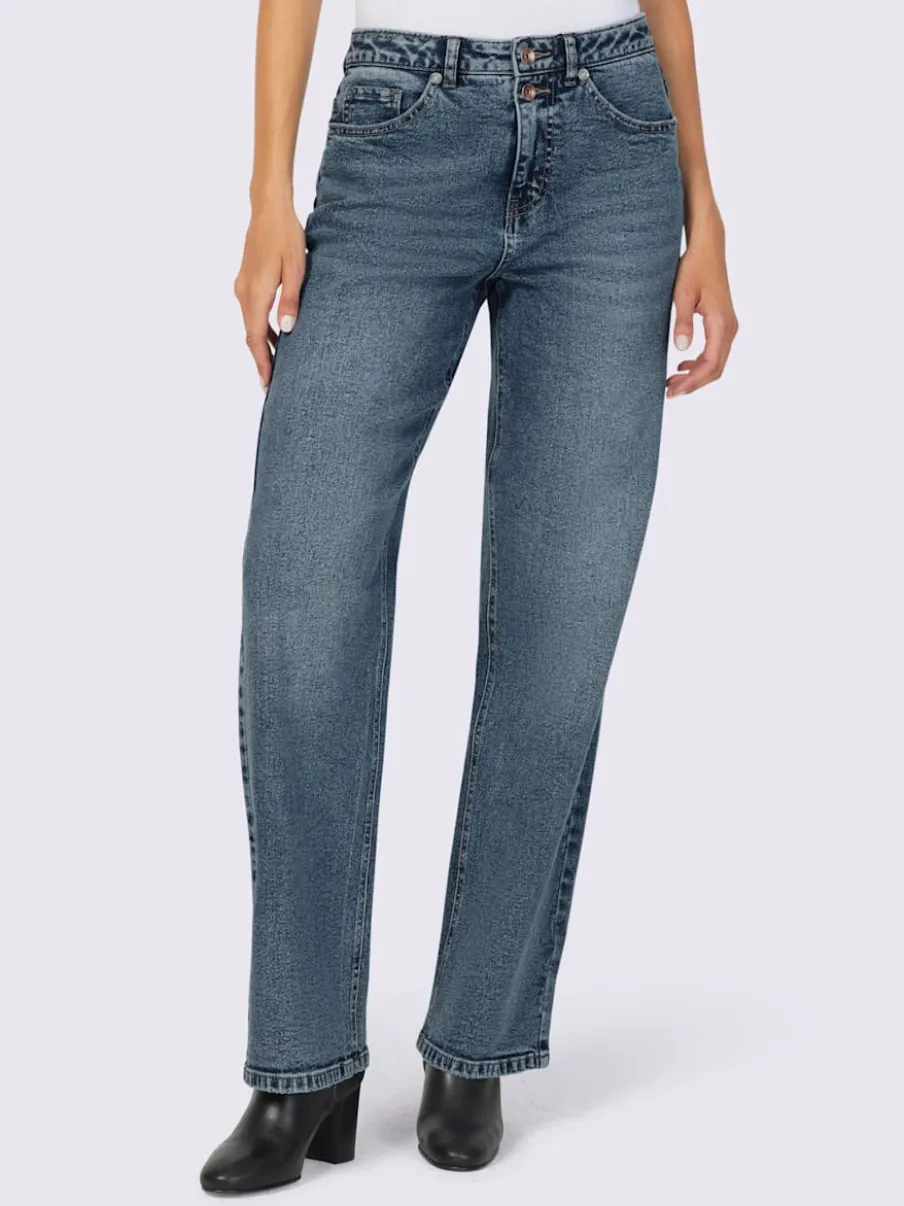 Jean coupe droite cinq poches avec rivets décoratifs