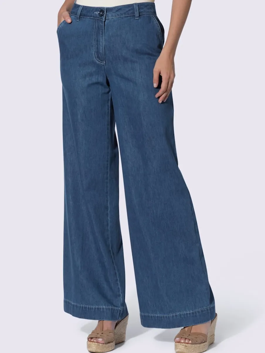 Jean coupe large avec poches devant et ourlet large