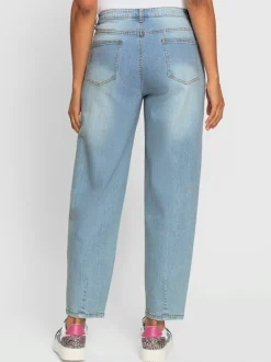 Jean coupe Mom taille haute avec poches pratiques