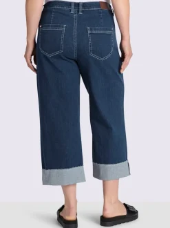 Jean 7/8 empiècement gainant devant avec effet affinant