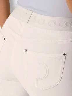 Jean en modal doux avec ceinture élastique et coupe 5 poches