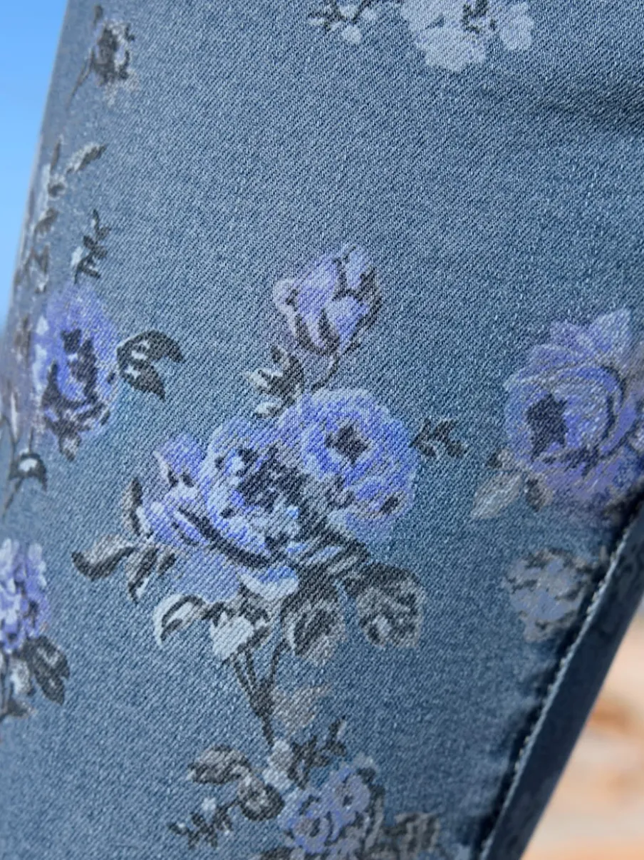 Jean à imprimé floral avec cinq poches et slim fit