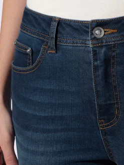 Jean 7/8 moderne avec 5 poches et détails fantaisie