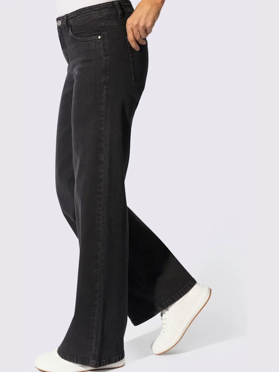 Jean 5 poches qualité coton extensible indéformable
