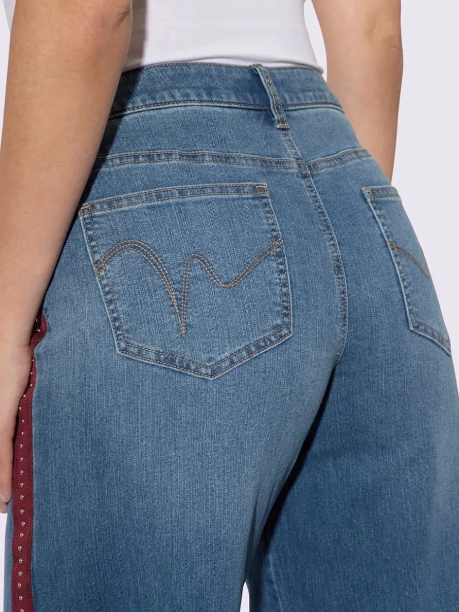 Jean 5 poches ruban gros grain avec rivets