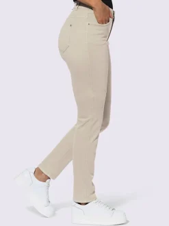 Jean skinny avec quatre poches et rivets décoratifs