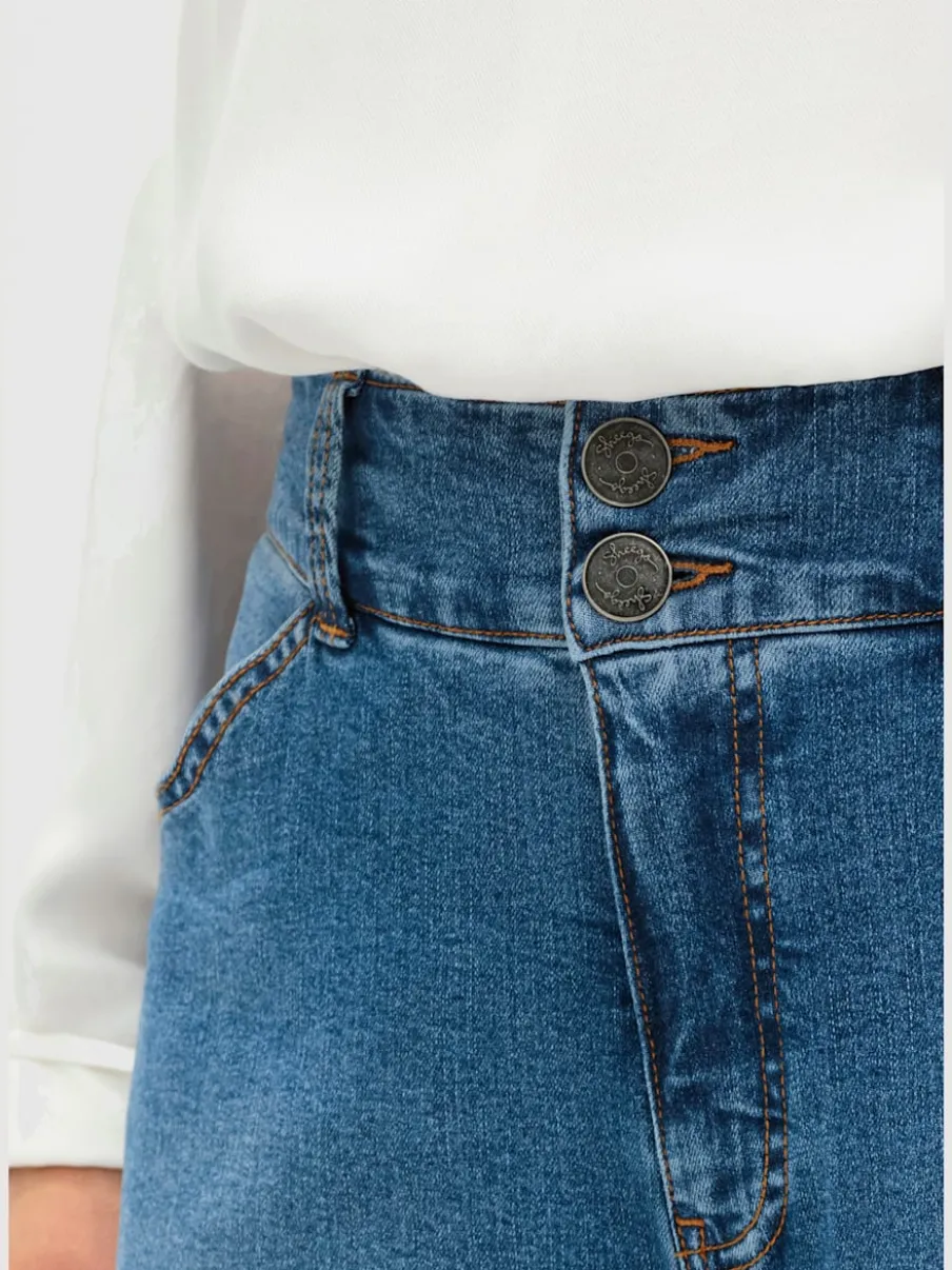 Jean 7/8 taille étroite et cuisses fortes