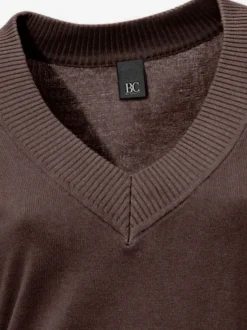 Jolis pulls basiques en coton à encolure en v.