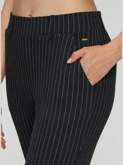 Jupe-culotte 7/8 taille haute à jambes droites et motifs graphiques