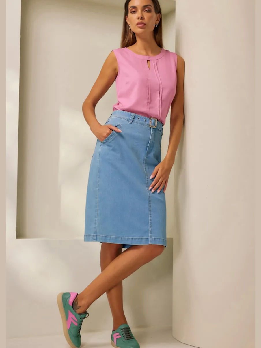 Jupe en jean avec ceinture et détails brillants faits-main