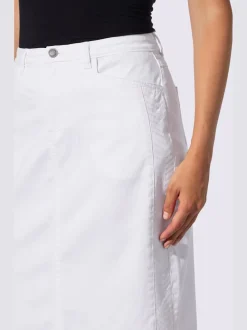 Jupe en jean avec ceinture fermeture et dentelle