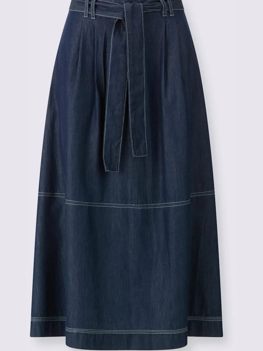Jupe en jean coupe évasée avec poches latérales