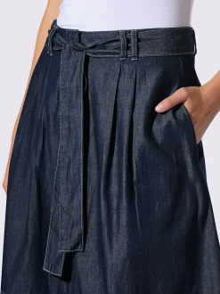 Jupe en jean coupe évasée avec poches latérales