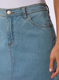 Jupe en jean à fente au dos et coupe cinq poches