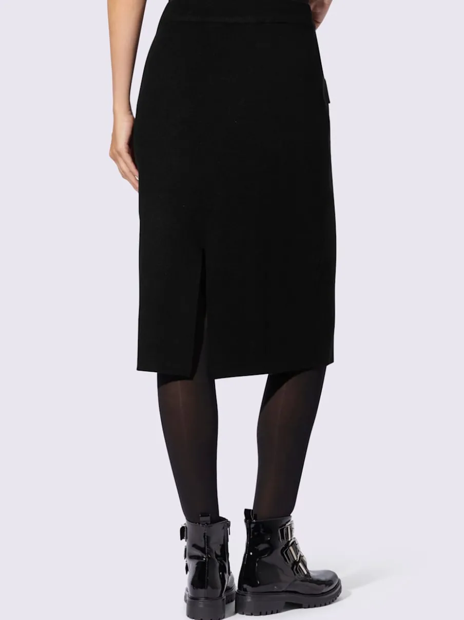 Jupe en tricot avec ceinture élastique et boutons décoratifs