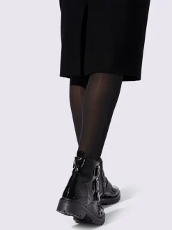 Jupe en tricot avec ceinture élastique et boutons décoratifs