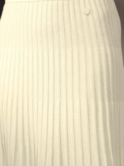Jupe en tricot plissé avec taille ajustée et élastique confortable