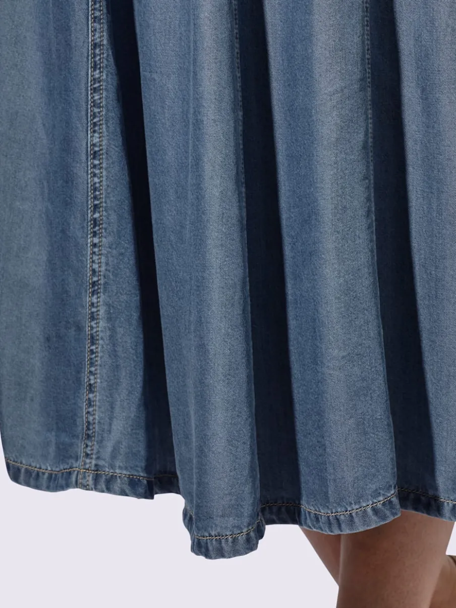 Jupe à panneaux évasée imitation jean avec ceinture glissière au dos