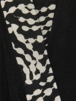 Kimono avec bordure contrastée à motifs sur le bord avant et à la finition des manches