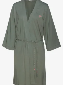 Kimono avec tresses comme ceinture à nouer