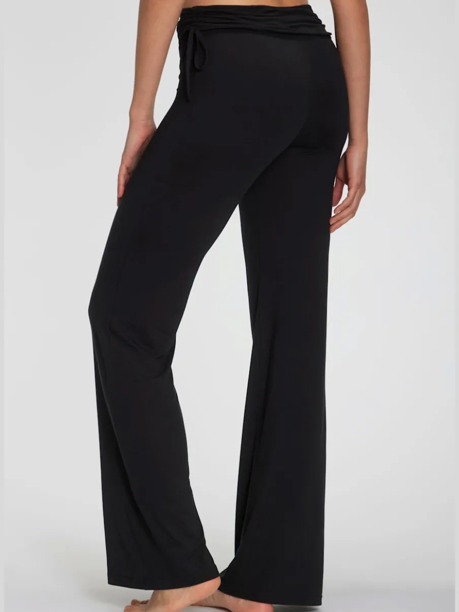 Legging avec jambes évasées doux et fluide à la taille