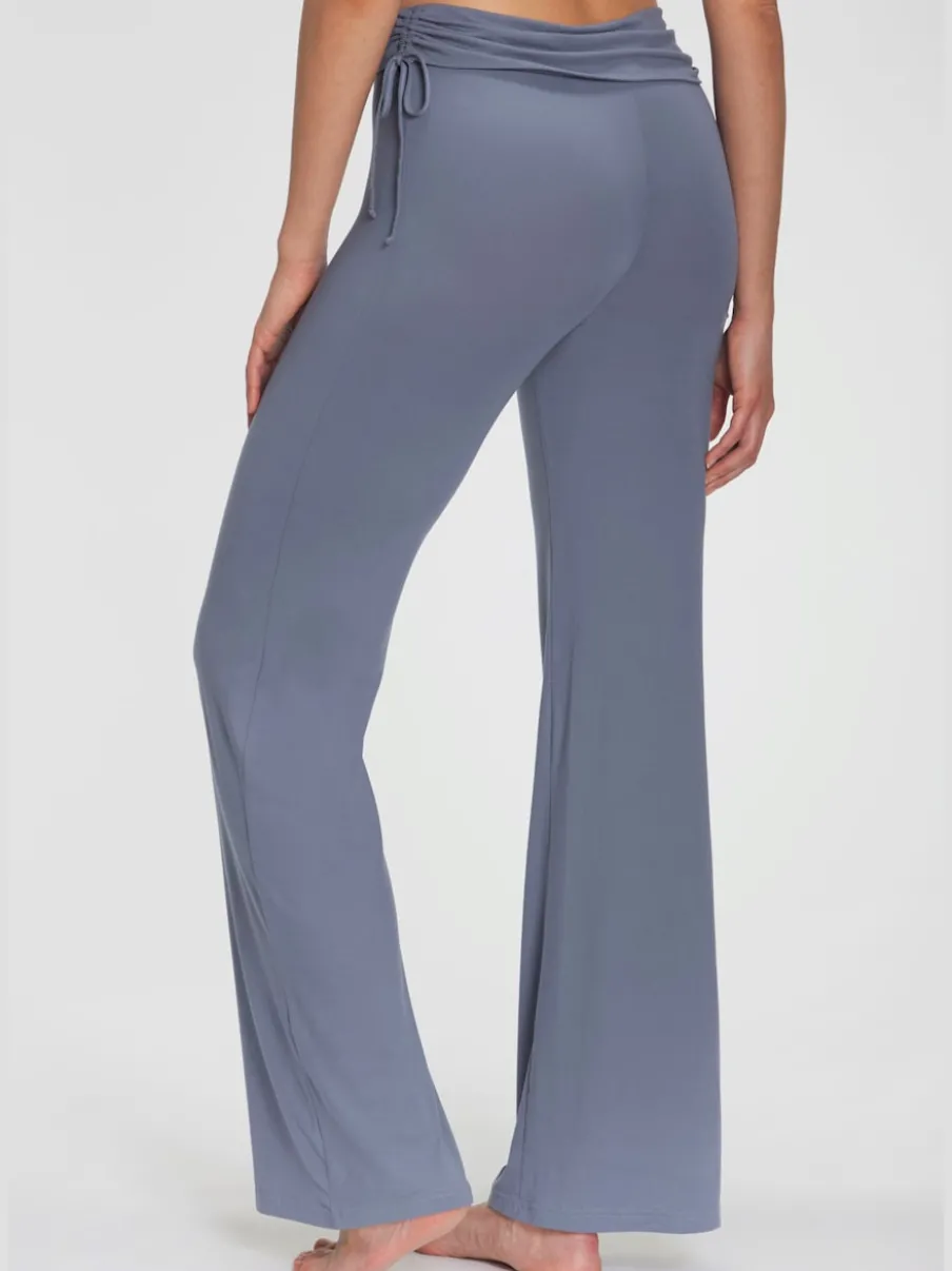 Legging avec jambes évasées et ceinture à revers