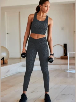 Leggings performance avec bord-côte en V et motif léopard