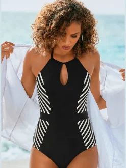 Maillot de bain avec découpe et détails affinés