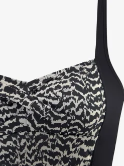 Maillot de bain avec encolure carrée et motif tendance