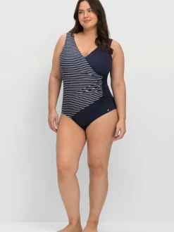 Maillot de bain bon. b, c, d, e, f