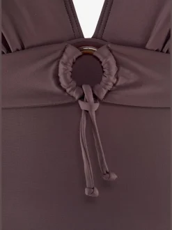 Maillot de bain classique à col V avec bonnets amovibles et ruban