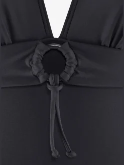Maillot de bain classique à col V avec bonnets amovibles et ruban