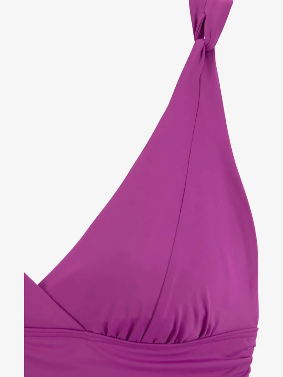 Maillot de bain à col en V avec bonnets souples intégrés